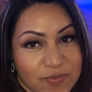 Meet your Posher, Karina